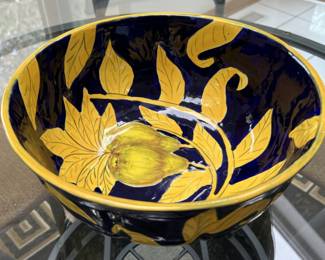 Lot 93 | Mexican Pottery Centerpiece Bowl Salad Bowl
