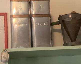 Vintage Lincoln Beautyware Canister Set 1950’s