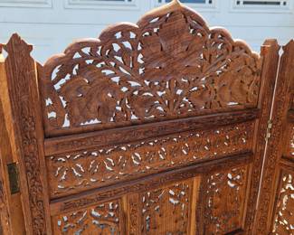 Anglo-Indian 1940s Teak Wooden Room Divider
