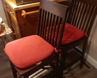Bar chairs w/pads