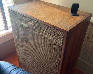 Cornwall Klipsch speaker