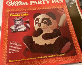 Wilton Panda pan in box