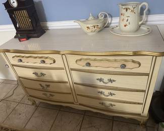 There are 2 of these just alike 