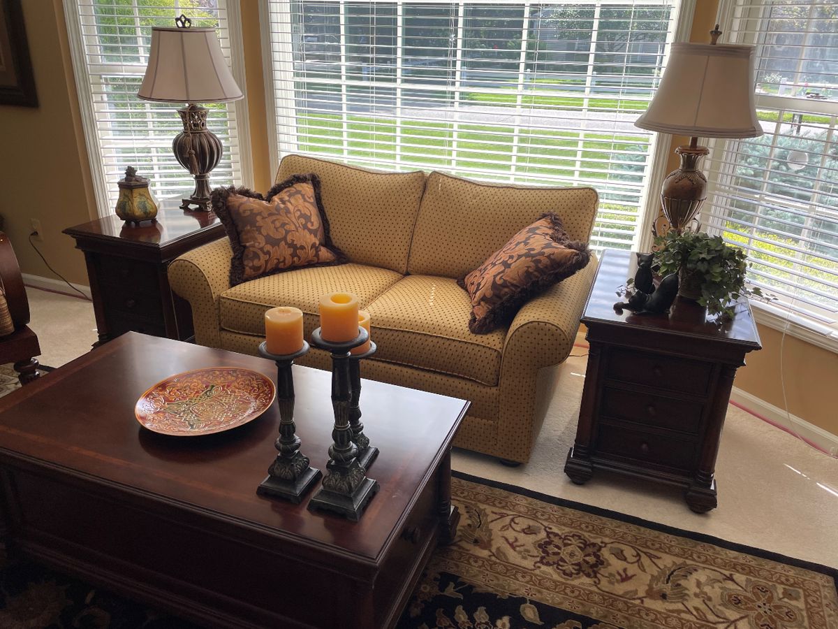 Ethan Allen 2-cushion sofa with attached back cusions, side tables (2) and coffee table by Thomasville, plus lamps and decor
