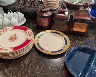 Accent plates and more