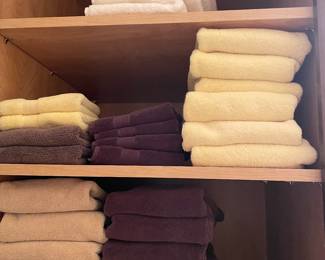 Pottery Barn and Frontgate bath towels, hand towels, and wash cloths