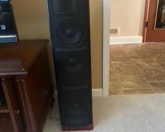 Martin Logan Preface - large tower speakers (set of 2)