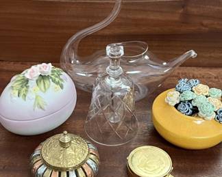 Lot 145 | Vintage Smalls Handblown Glass Vases