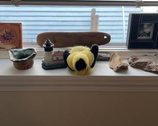 Lot 79 | Driftwood Lighthouses Birds Beach Decor