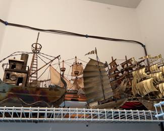 Lot 61 | Shelf of Model Boats