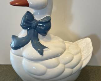 Lot 104 | Vintage Mother Goose Cookie Jar