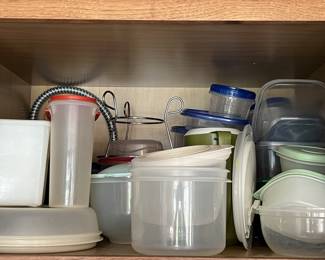 Lot 113 | Cabinet of Tupperware
