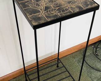 Lot 45 | Metal Base Side Table Plant Stand