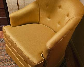 Satin arm chair