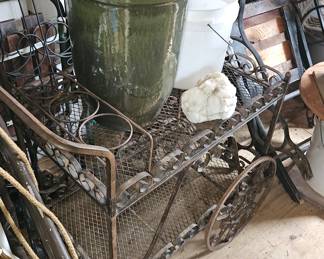 Tea cart