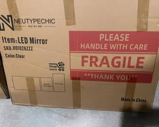 Neutypechic LED Mirror 40 x 32