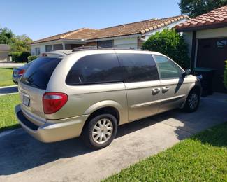 2003 Town & Country LX Chrysler only 45,000 original miles