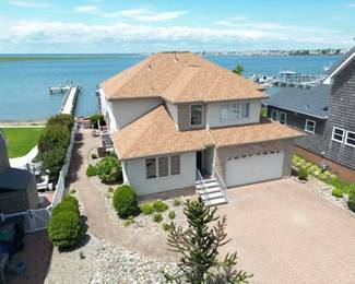 1507 Bayshore Ave, Brigantine