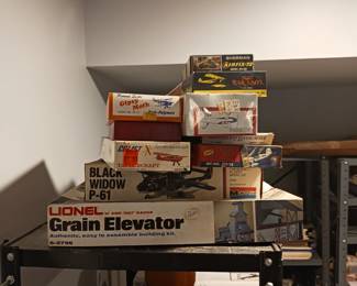Model airplanes unbuilt