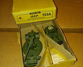 Vintage dinky toy jeep mint in box