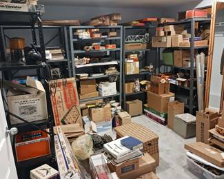 Vintage trains. Lionel brand and several others