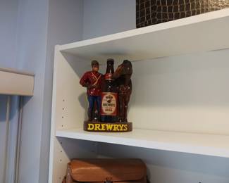 Drewrys beer sign display