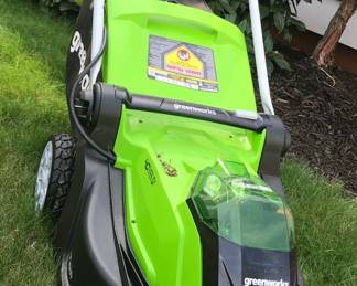 Greenworks 40-volt 17-in Push Cordless Lawn Mower
