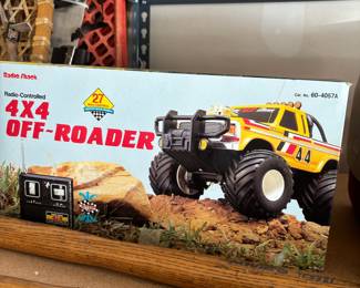 Radio Shack Remote Controlled 4x4 Off-Roader Truck in Original Box