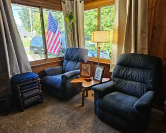Lazy Boy recliners 
