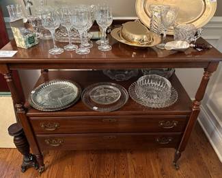 Ethan Allen Server