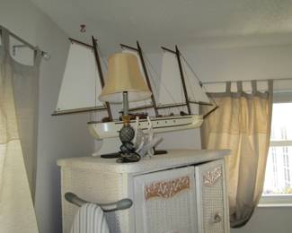 Model sail boat
