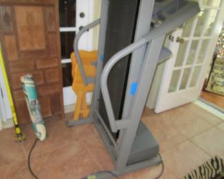 Exercise treadmill