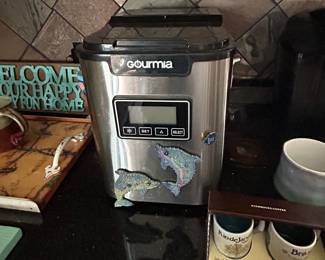 countertop ice machine