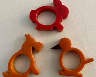 Vintage bakelite napkin rings