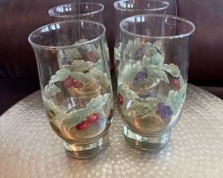 Pfaltzgraff Jamberry Glassware Set of 4