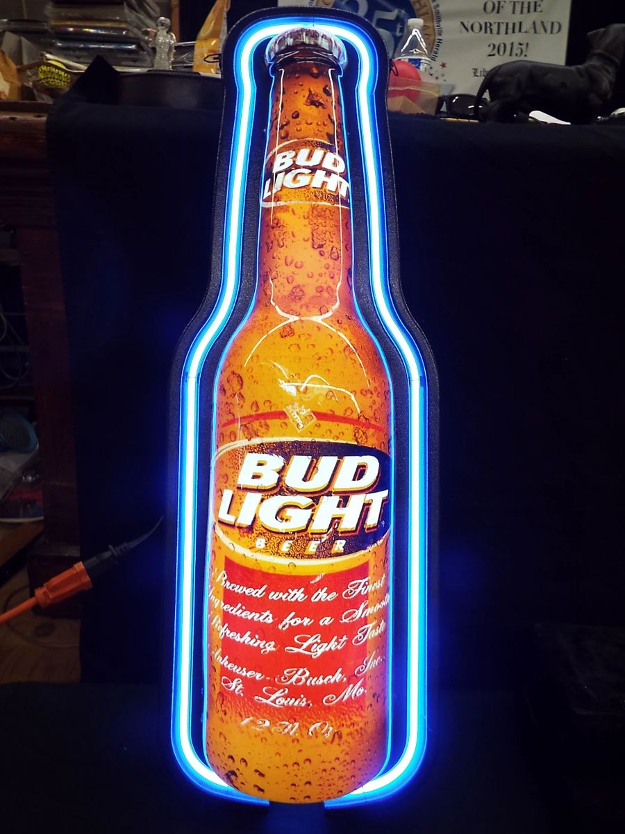 Bud Light lighted beer sign