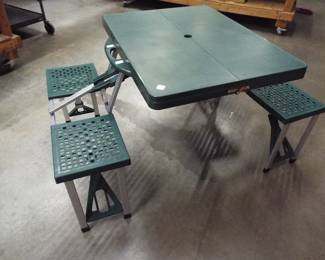 Folding Picnic Table