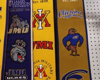 College Pendants Wool