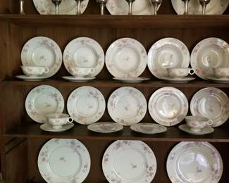 Lovely "Gloria" pattern by Theodore Haviland. 