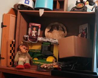 toys