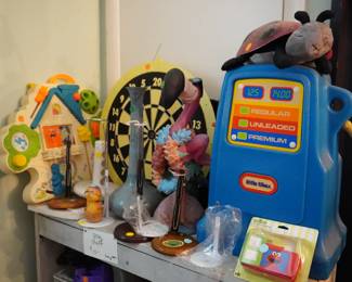 toys