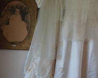 wedding dress