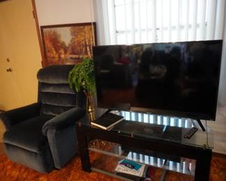 TV, recliner