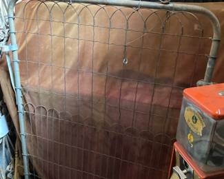 Cast aluminum garden gate