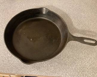 cast iron piece
