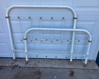 vintage iron bed