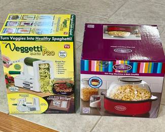 Veggetti Pro and Popcorn Maker 