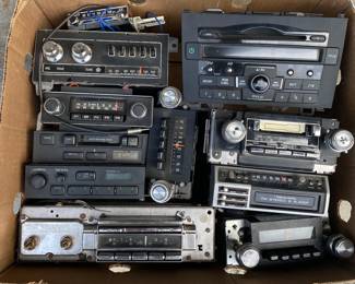 auto tape decks/radios