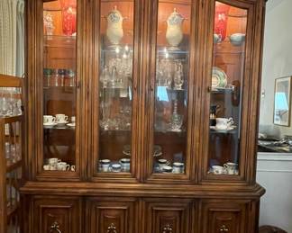 Gorgeous Thomasville china cabinet