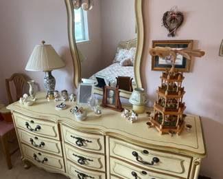 1960'S DREXEL BEDROOM SET!